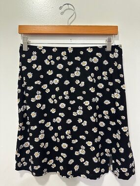 New!Hollister Daisy Print Black Mini Skirt - Women Sz M